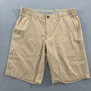 Under Armour Shorts Mens 34 Tan HeatGear Loose Fit Performance Golf Shirt Stoper